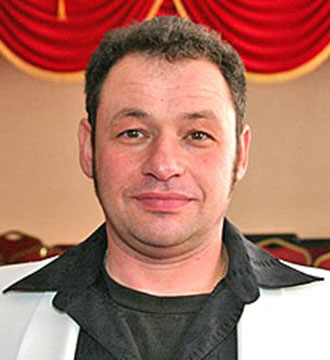 Лёня Паис